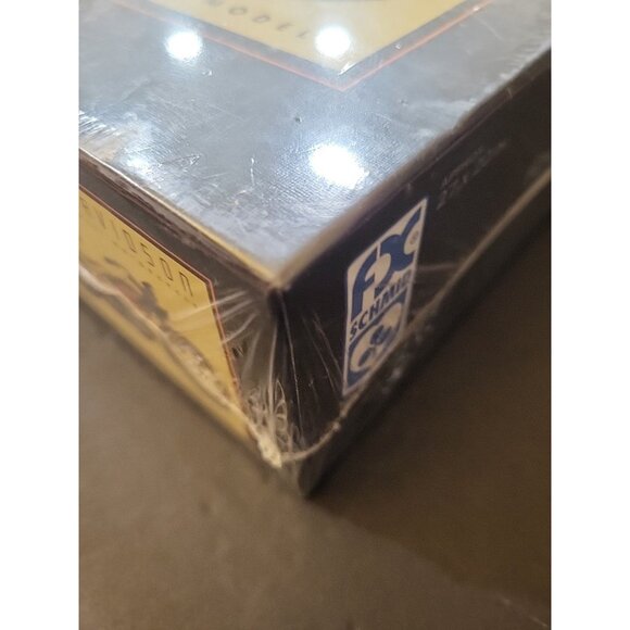 FX Schmid Harley Davidson HD 1933 74 Big Twin Model 1000 Piece Jigsaw Puzzle NEW - Picture 4 of 6